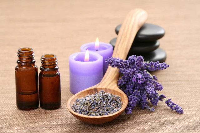 Lavender Smoke (tin canlde) COMING SOON..